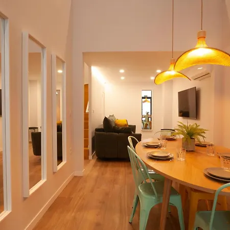 Quiet Loft דירה
