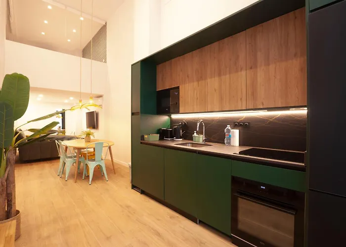 Quiet Loft דירה